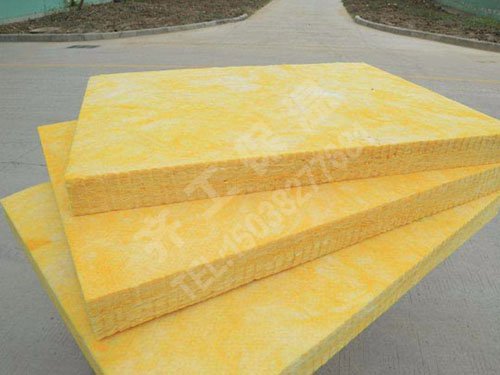 零級(jí)橡塑保溫板簡介